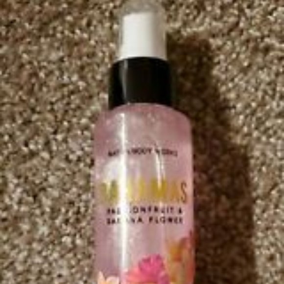 Bath & Body Works Passionfruit & Banana Flower Illuminating Shimmer Mist ~ New!